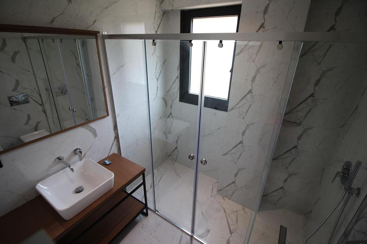 "The View" Luxury Apartments Sarandë Exterior foto